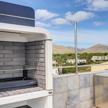 Elegant With Sea View In Puerto De Pollenca 120m² Jacuzzi Apartmán